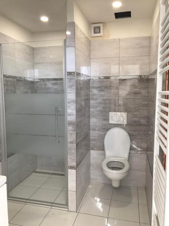Hotel Jordanek Opočno Exteriör bild